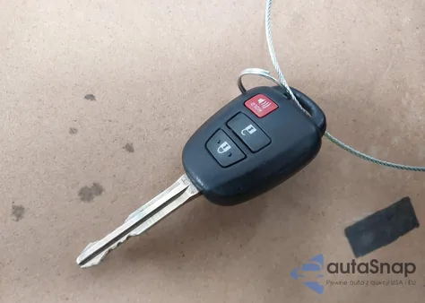 2016 Toyota Rav4 Le из США, поврежденный, VIN JTMBFREV5GJ076639